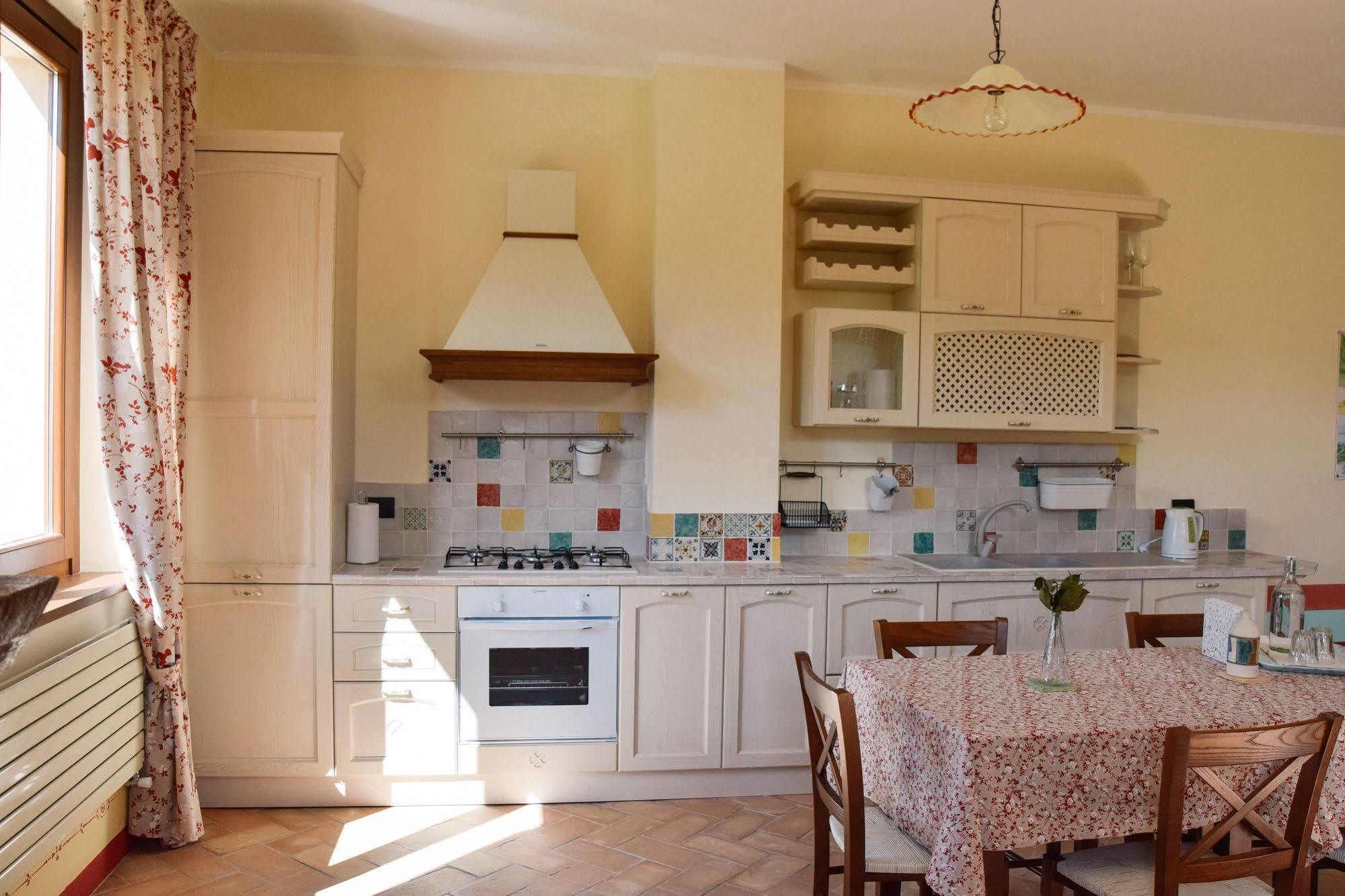 Alba Dei Due Soli B&B Nocera Umbra Luaran gambar
