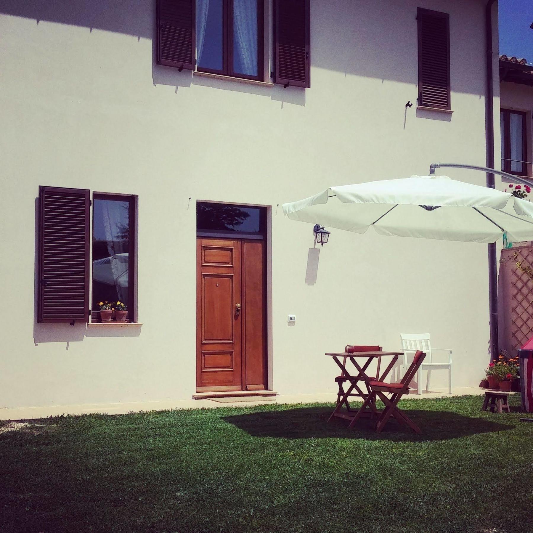 Alba Dei Due Soli B&B Nocera Umbra Luaran gambar